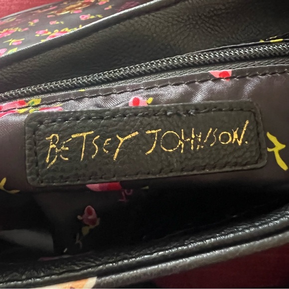 BETSEY JOHNSON novelty phone bag faux leather floral crossbody handbag - Picture 10 of 15